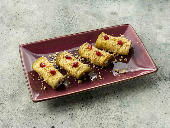 Рулеты из баклажан с орехами