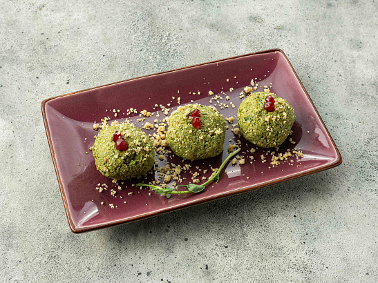 Пхали из зеленой фасоли с орехами